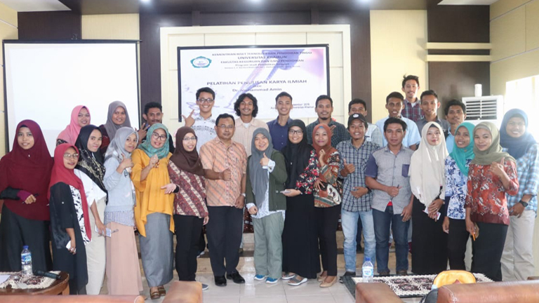 Prodi Pendidikan Geografi Gelar Pelatihan dan Lomba Penulisan Karya Ilmiah