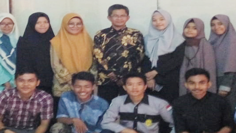 KESMMAT Gelar Cerdas Cermat Matematika