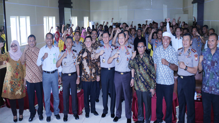 Polri dan Unkhair Teken MoU soal Pendidikan