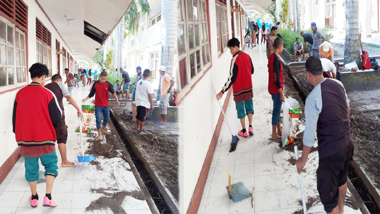 KESMMAT dan  Mahasiswa Baru Prodi Pendidikan Matematika Adakan Kerja Bakti Bersama