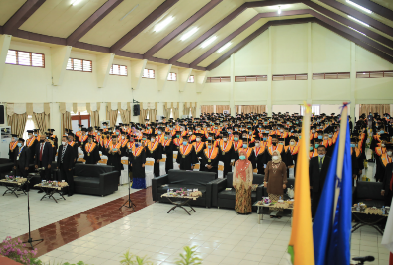 Wisuda Periode Desember Tahun 2021 Akan Didampingi Keluarga