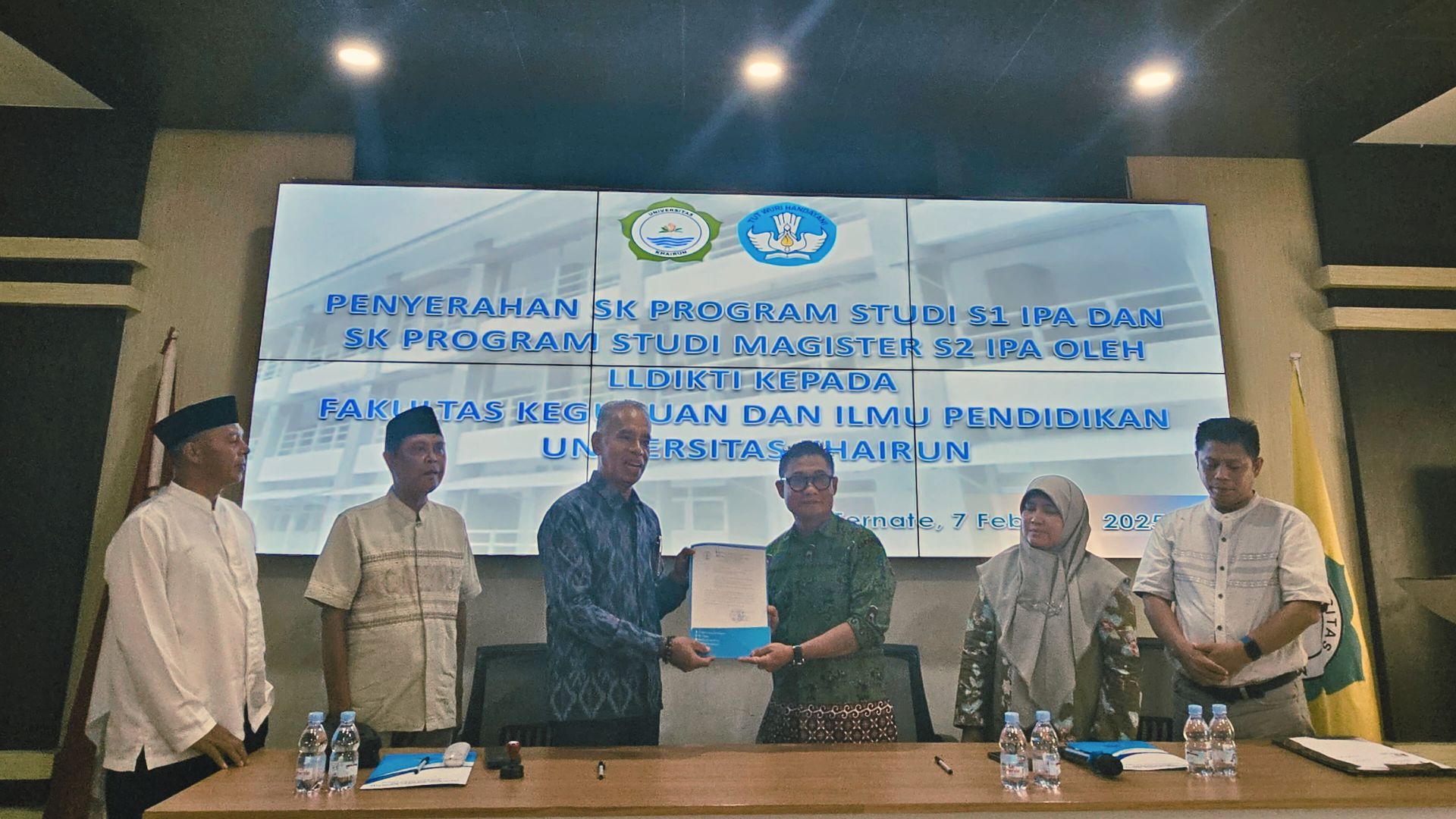 FKIP Unkhair Resmi Menerima Penyerahan SK Program Studi S1 IPA dan SK Program Studi S2 IPA